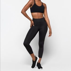 Girlfriend Collective Natalie Compressive High Rise Performance Capri Legging